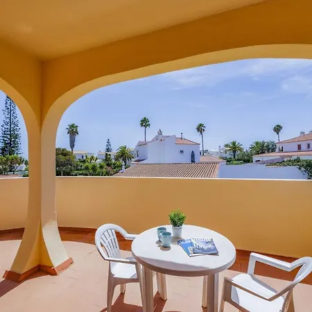 Villa Guerreiro By
